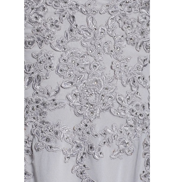 La Femme Silver Embroidered & Embellished Cap Sleeve Gown- New With Tag -Reemoly - Picture 4 of 17
